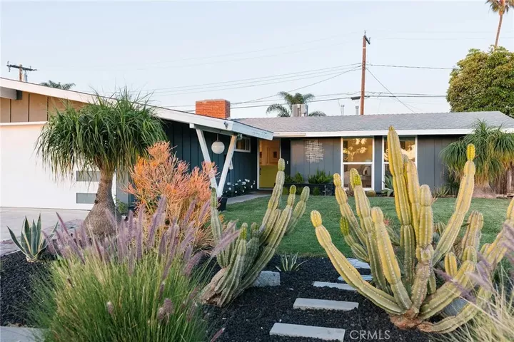 Property Photo:  2566 Oxford  CA 92626 