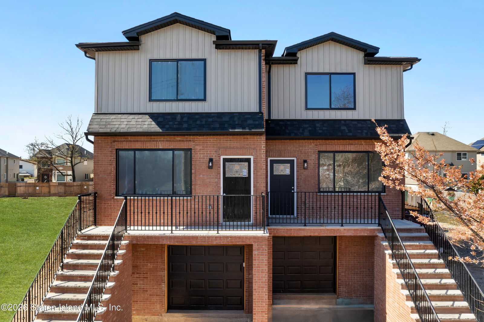 Property Photo:  1014 Annadale Road  NY 10312 