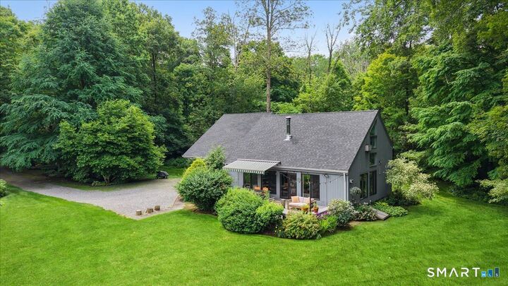 Property Photo:  7 Anderson Road East  CT 06784 