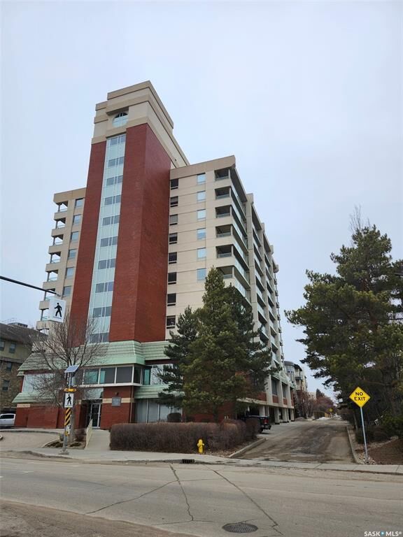Property Photo:  2221 Adelaide Street 604  SK S7J 5L9 