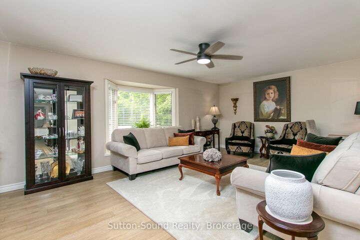 Property Photo:  7 Sandy Pines Trail  ON N0H 2G0 