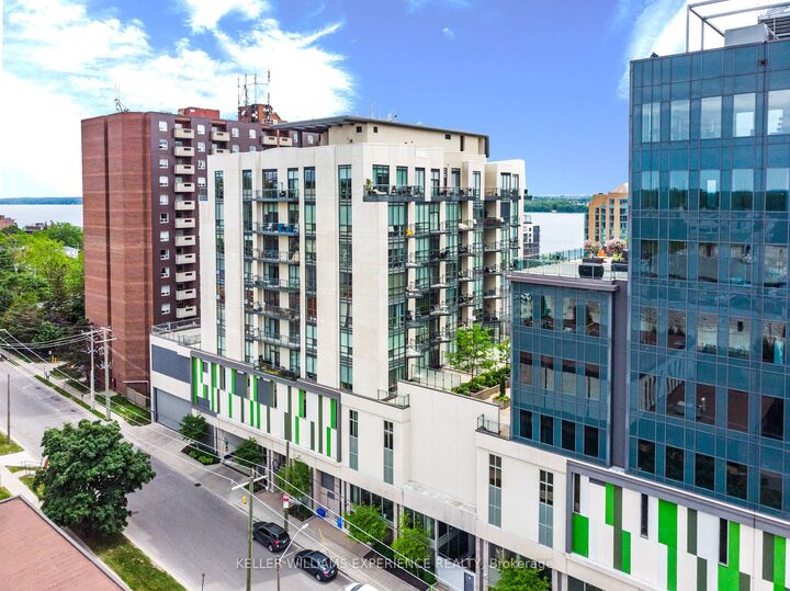 Property Photo:  111 Worsley Street Gph1  ON L4M 0J5 