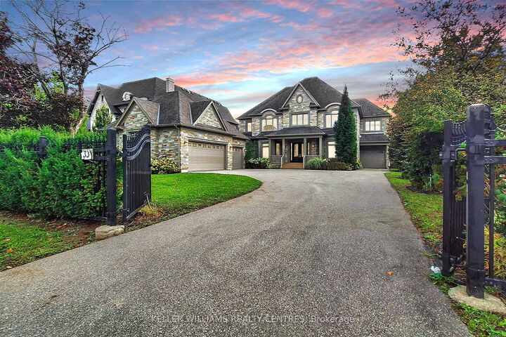 Property Photo: 33 Maple Grove Avenue ON L4E 2V1