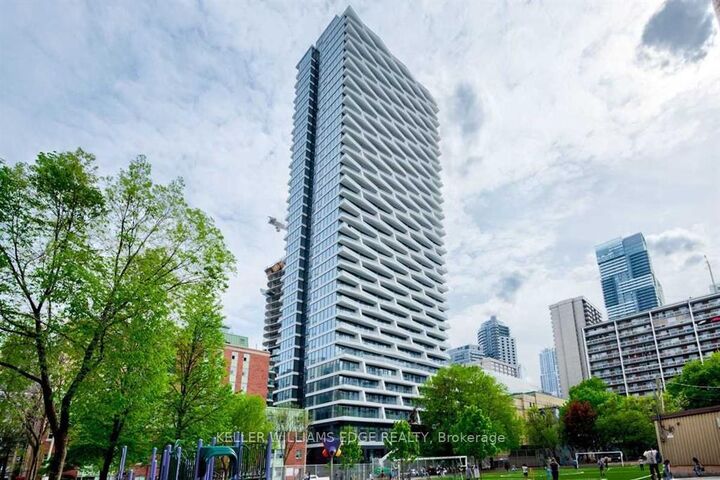 85 Wood Street 3609 — photo 1