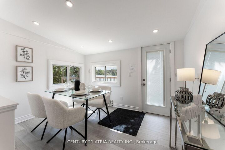 Photo de la propriété:  197 Queen Street  ON H3B 3M5 