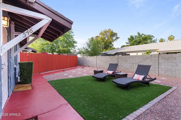 Property Photo:  548 &Amp 550 W San Juan Avenue  AZ 85013 