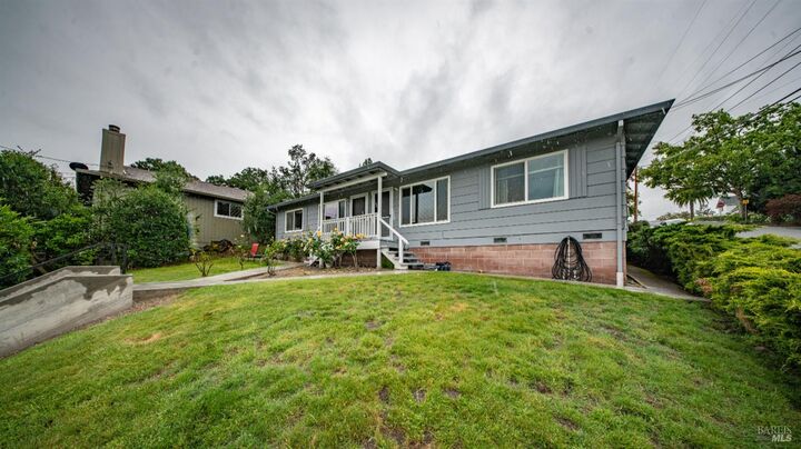 Property Photo: 619 621 Kentucky Street CA 94952