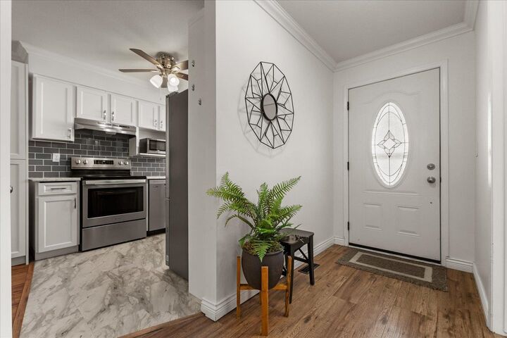 Property Photo:  45435 Knight Road 3  BC V2R 3E8 