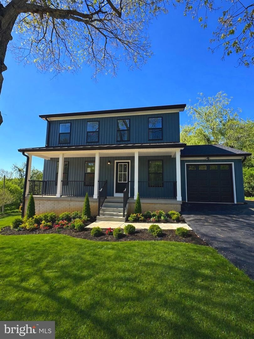 Property Photo:  3706 S Mountain Road  MD 21758 