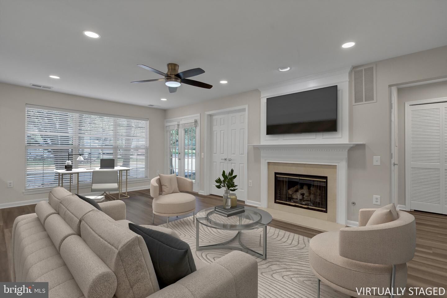 Property Photo:  9257 Cardinal Forest Lane 101  VA 22079 