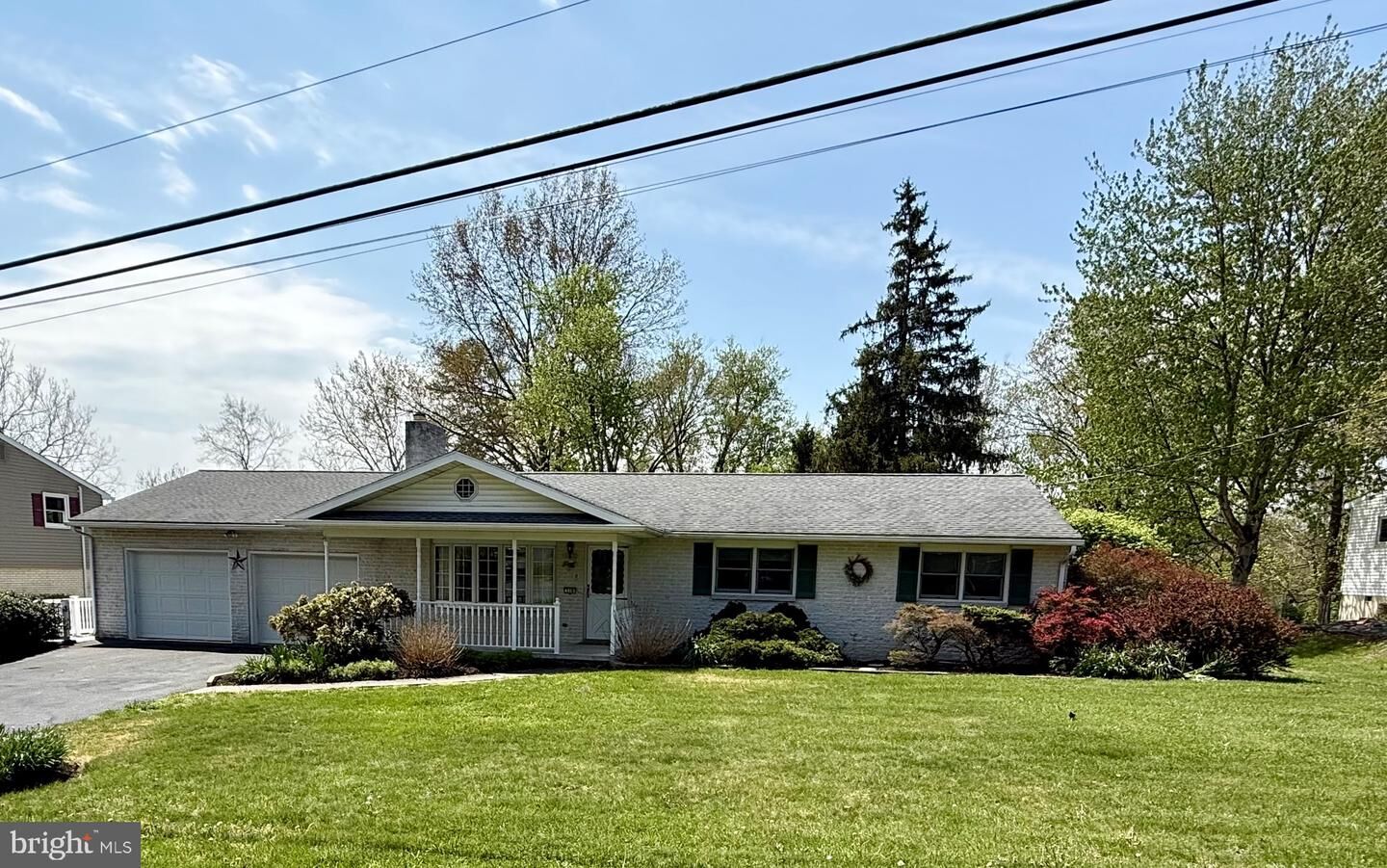 Property Photo:  310 Hemlock Road  PA 17055 