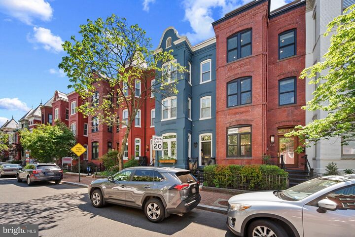 Property Photo:  950 Westminster Street NW  DC 20001 