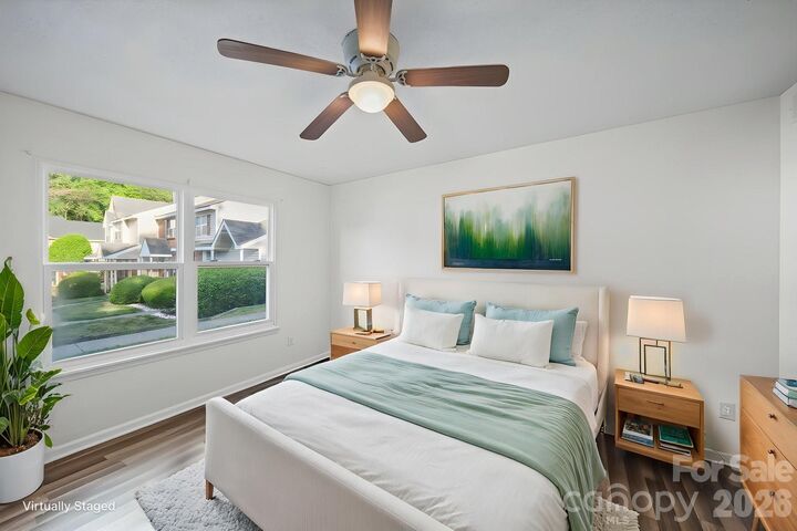 Property Photo:  3609 Huyton Court  NC 28215 