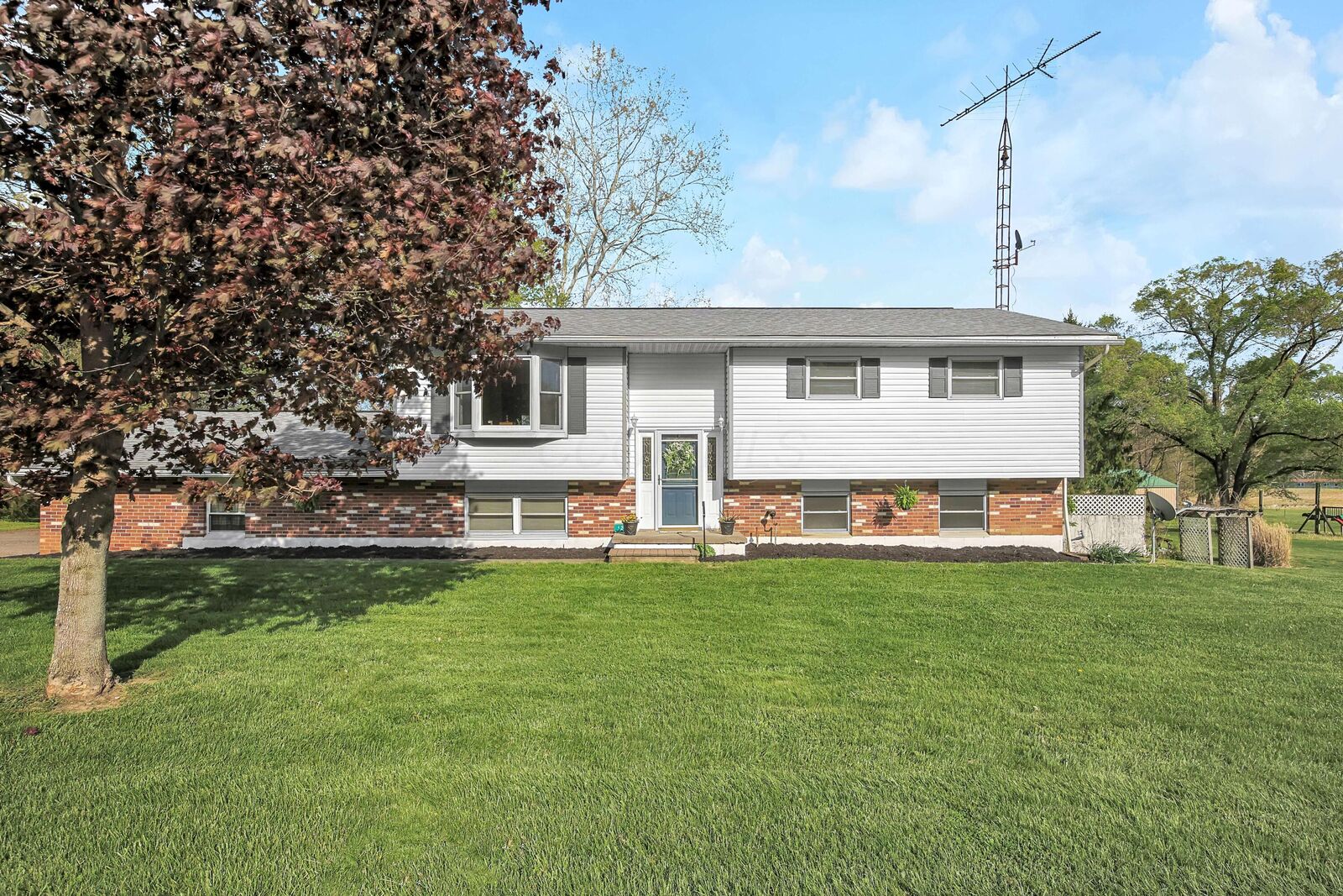 Property Photo:  12778 Claylick SE Road  OH 43056 