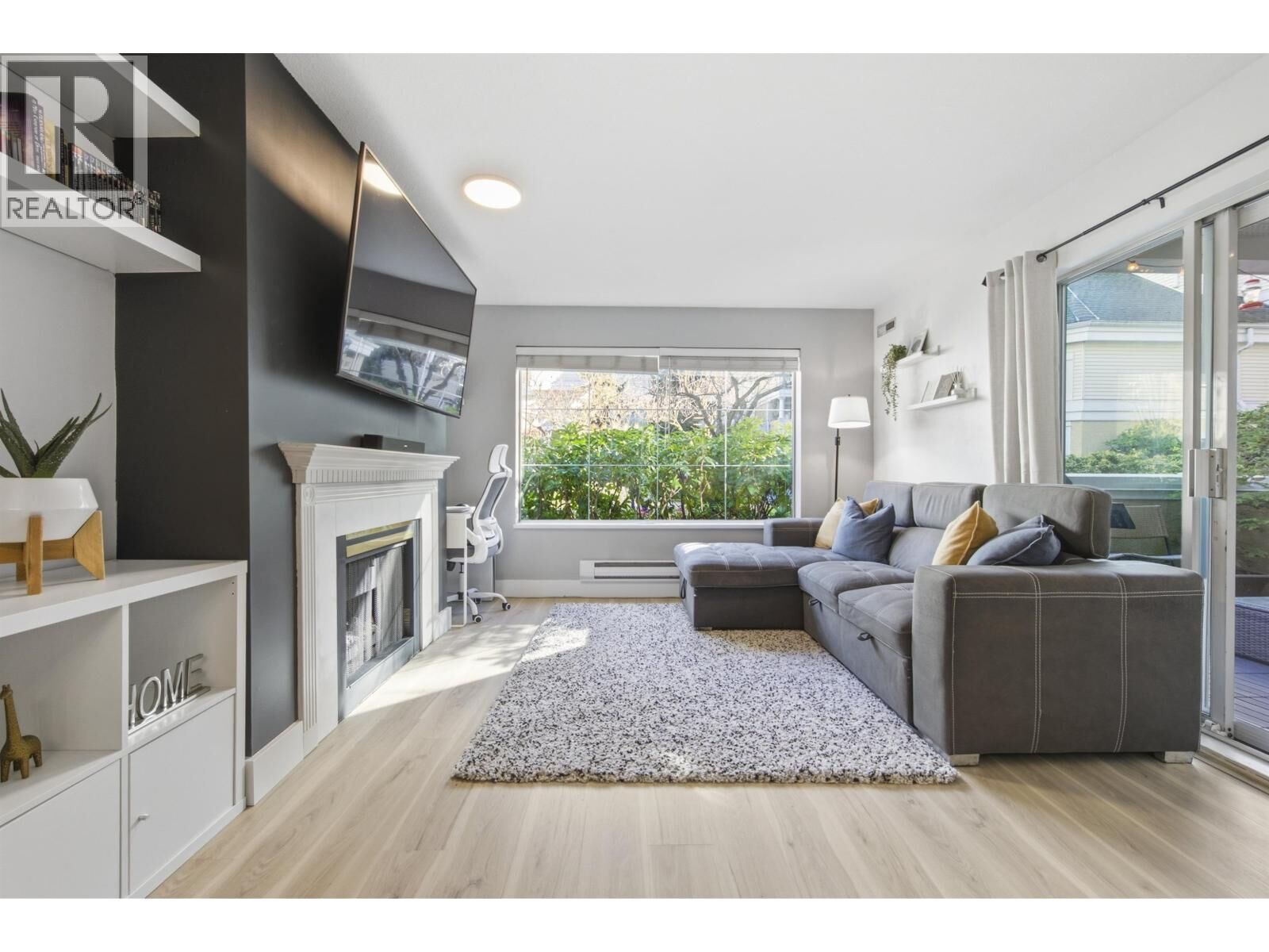 Property Photo:  6820 Rumble Street 111  BC V5E 4H9 