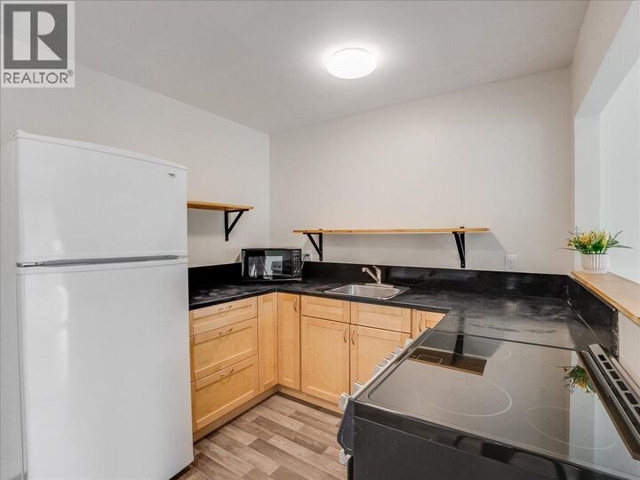 Property Photo: 880 Wordsworth Avenue 116 BC V1R 2E9