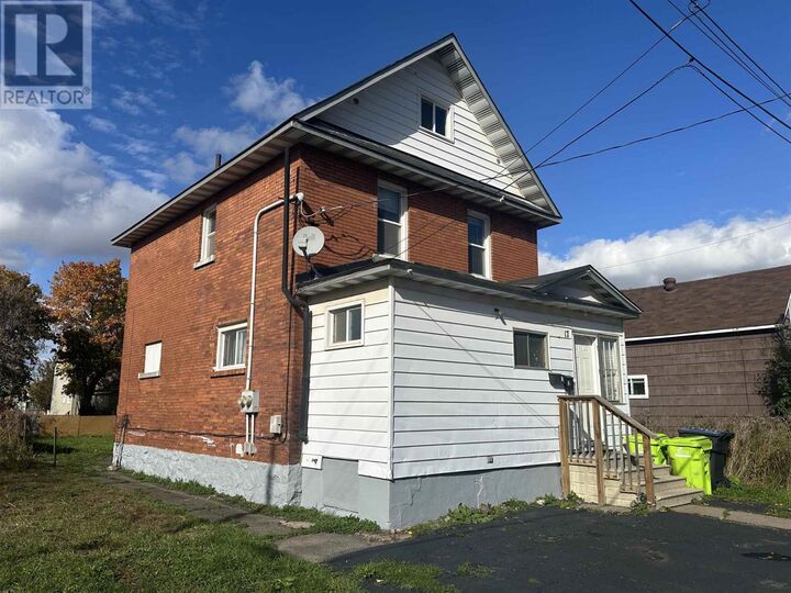 Property Photo: 17 Abbott St ON P6A 2V8