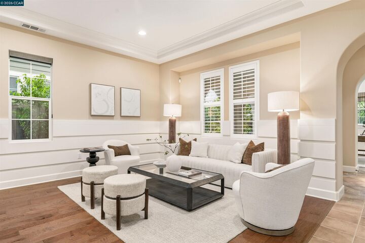 Property Photo:  5325 Pembroke Way  CA 94582 