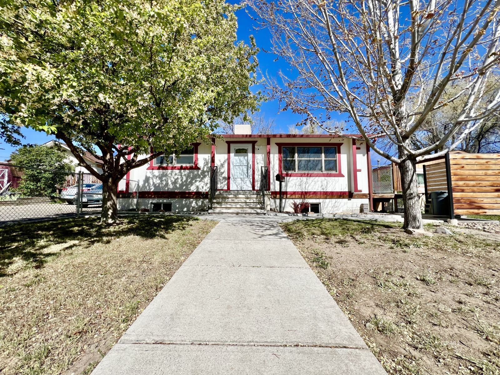 Property Photo: 451 Walnut Street NV 89801