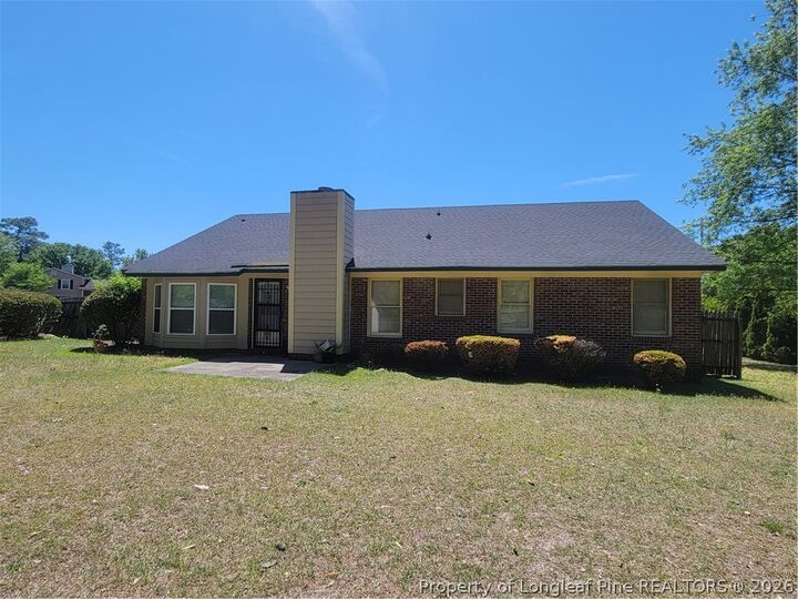 Property Photo:  6870 Pin Oak Lane  NC 28314 