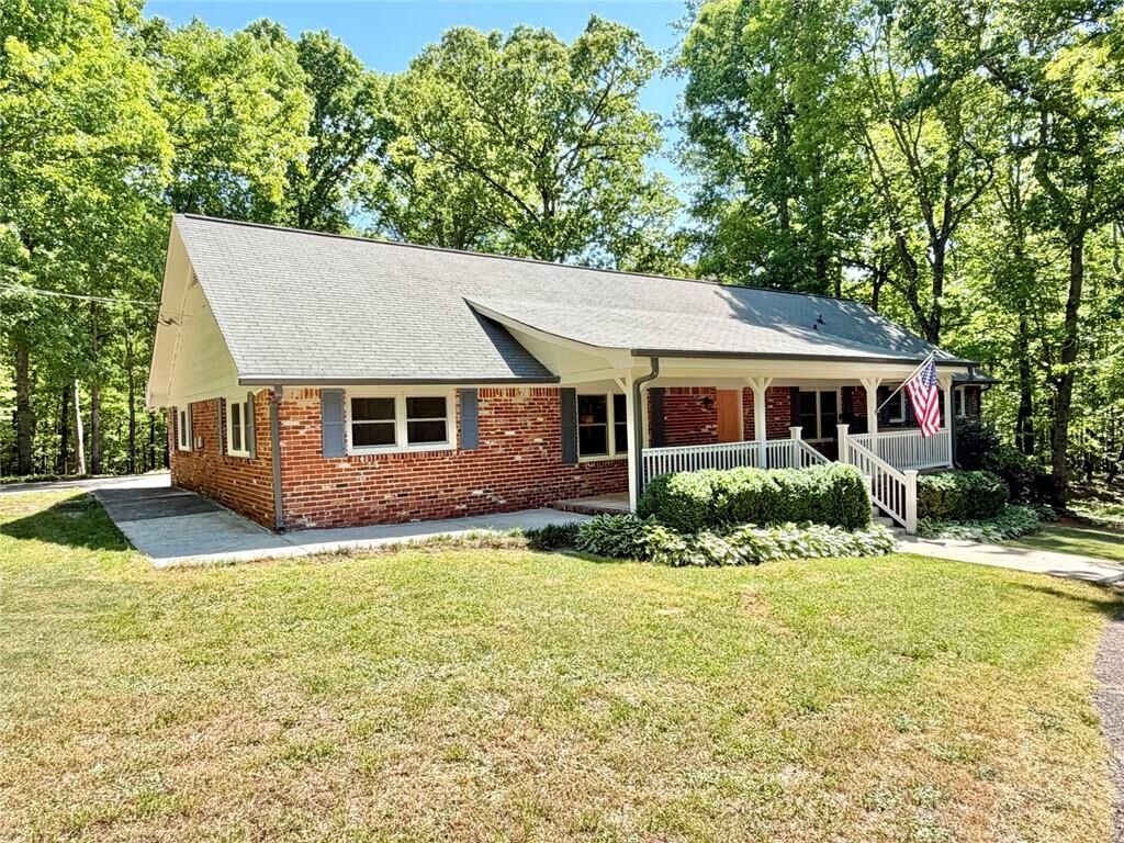 Property Photo:  7300 Rivertown Road  GA 30213 