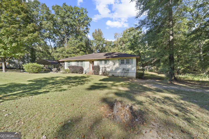 Property Photo:  894 Chapman Drive  GA 31211 