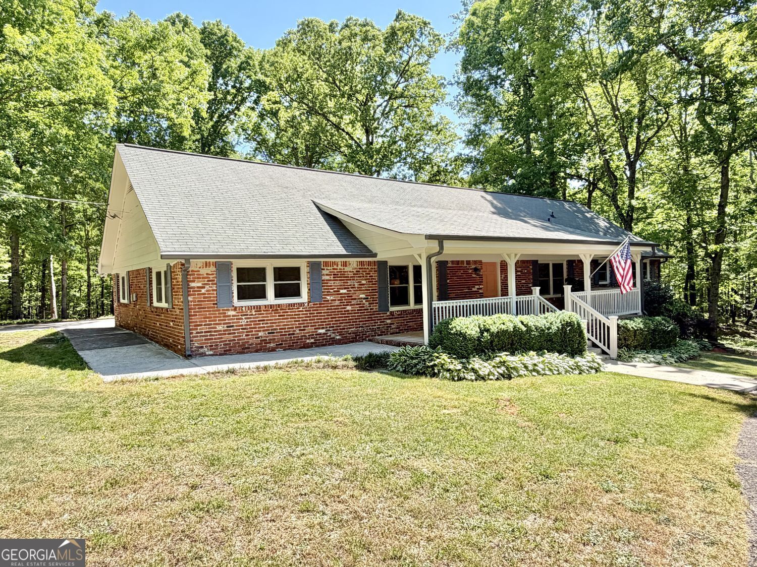 Property Photo:  7300 Rivertown Road  GA 30213 