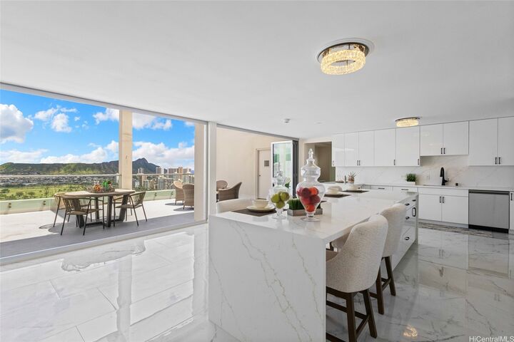 Property Photo:  555 University Avenue Ph1  HI 96826 