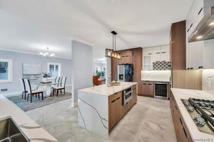 Property Photo: 185 9th Street NY 11801
