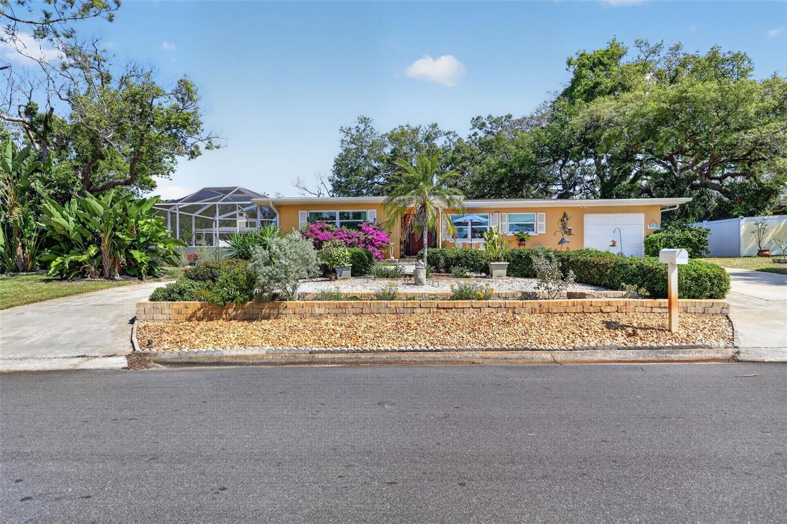 Property Photo:  209 Westwinds Drive  FL 34683 