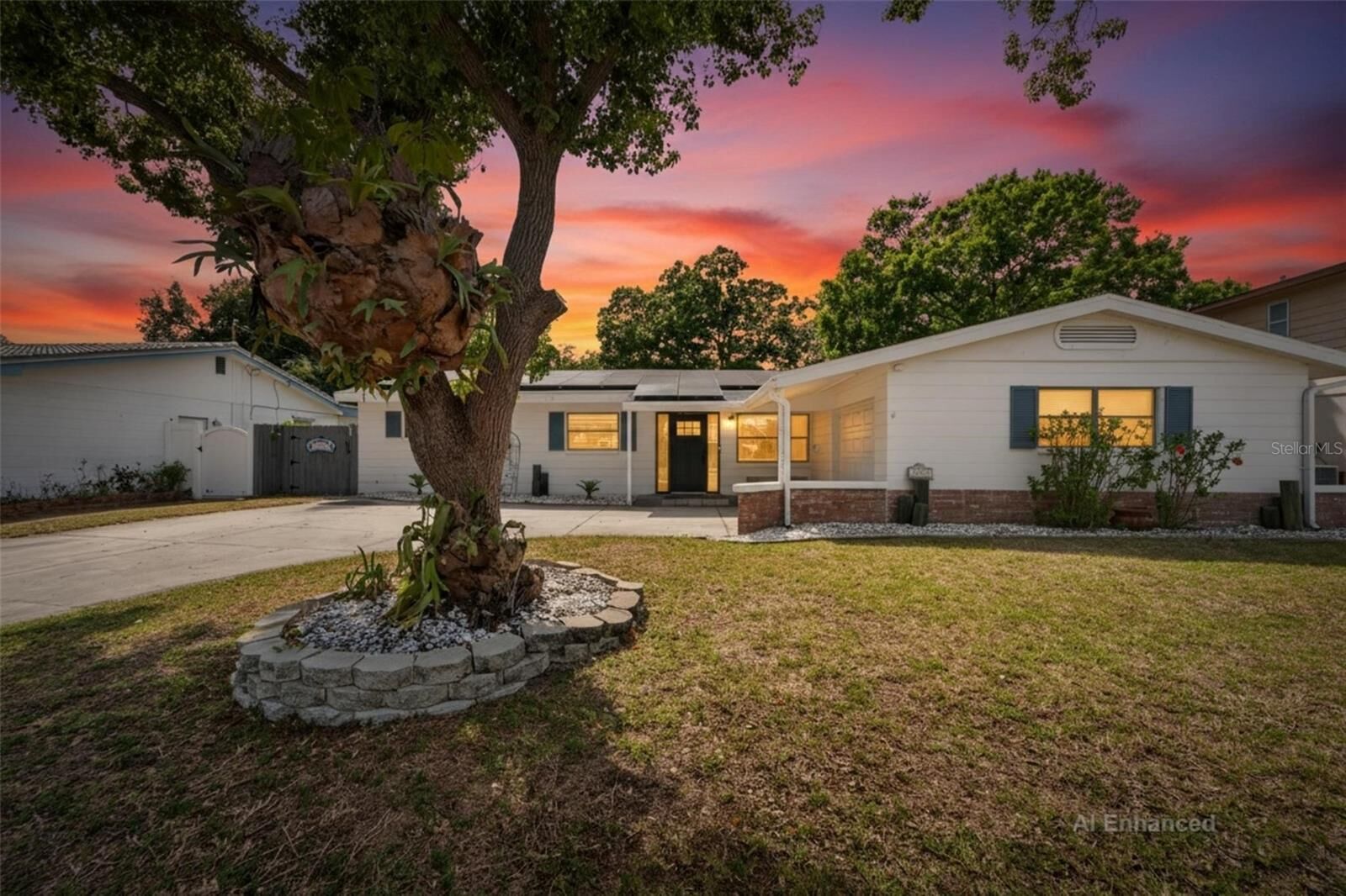 Property Photo: 2842 61st Lane N FL 33710