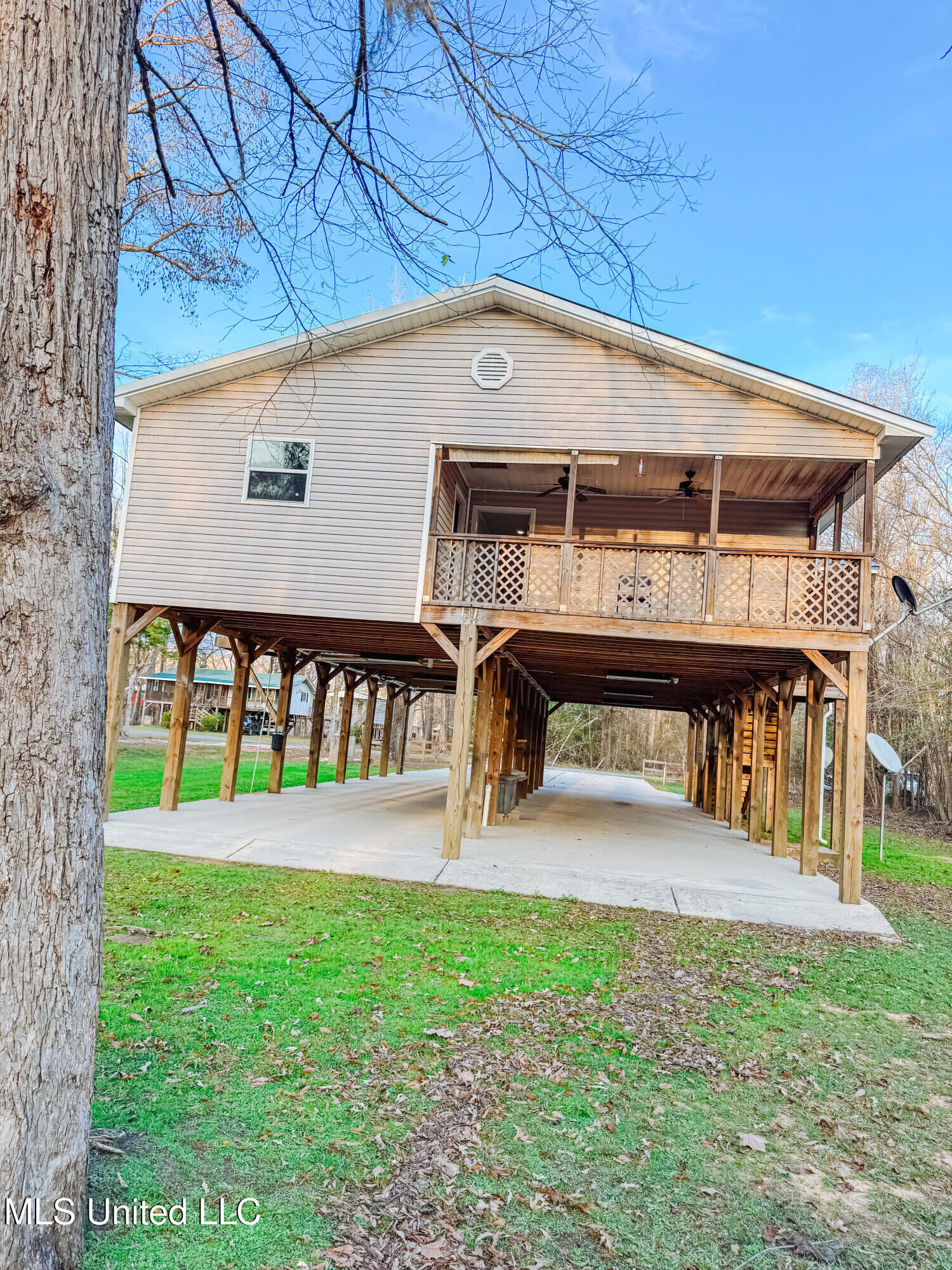 Property Photo:  115 Hickory Lane  MS 39452 