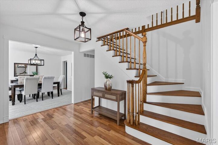 Property Photo:  395 Royal Valley Drive  MO 63141 