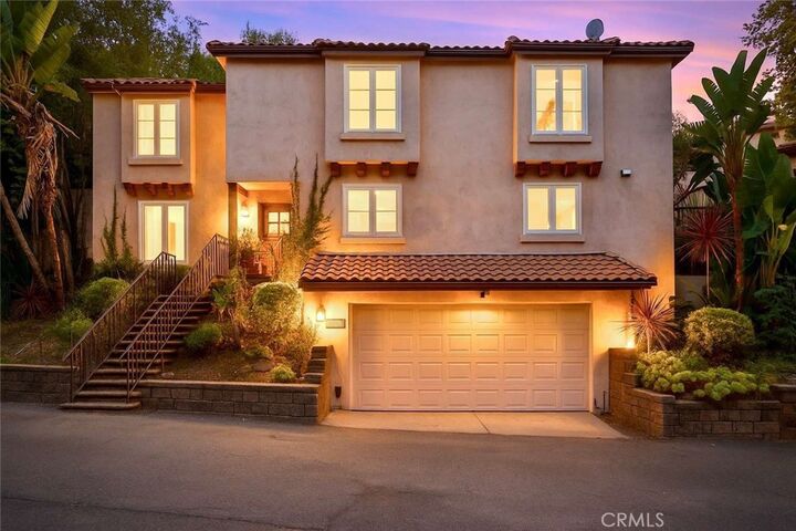 Property Photo:  4007 Alta Mesa  CA 91604 