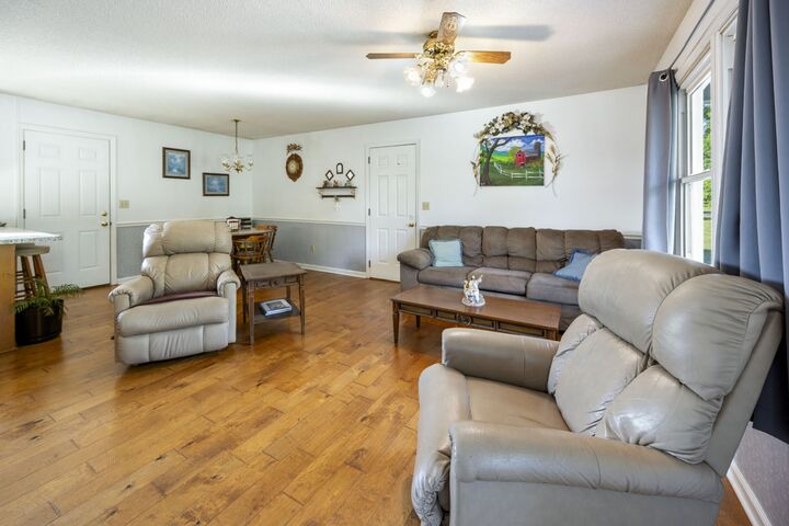 Property Photo:  180 Woods Edge Rd  TN 37398 