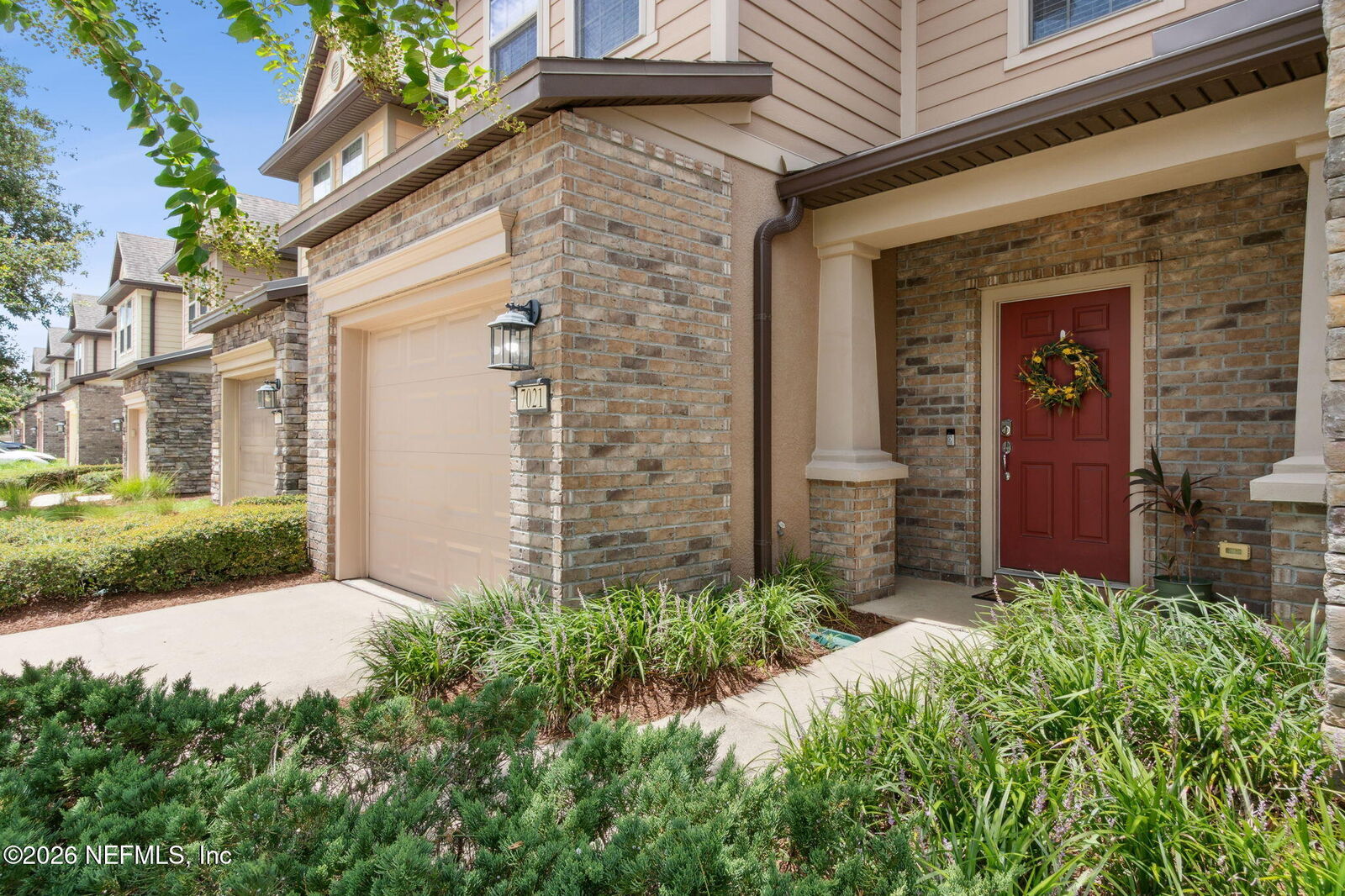 Property Photo:  7021 Butterfly Court  FL 32258 