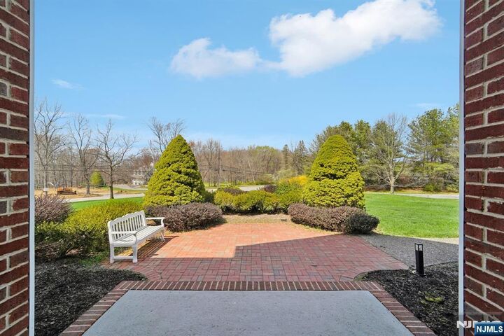 Property Photo:  2 Harvest Lane  NJ 07853 