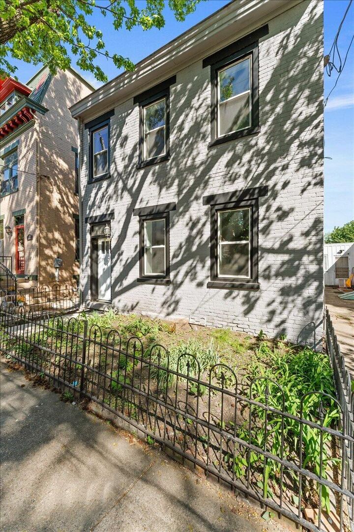 Property Photo:  276 W 8th Street  KY 41011 