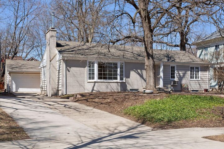 Property Photo:  4012 Linden Hills Boulevard  MN 55410 