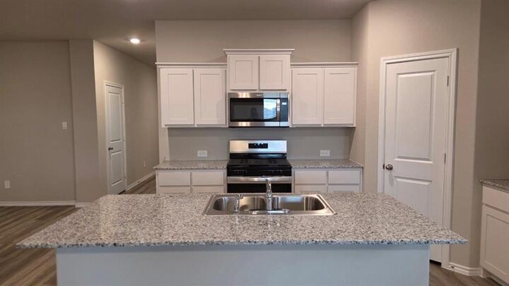 Property Photo:  8528 Beltmill Parkway  TX 76131 