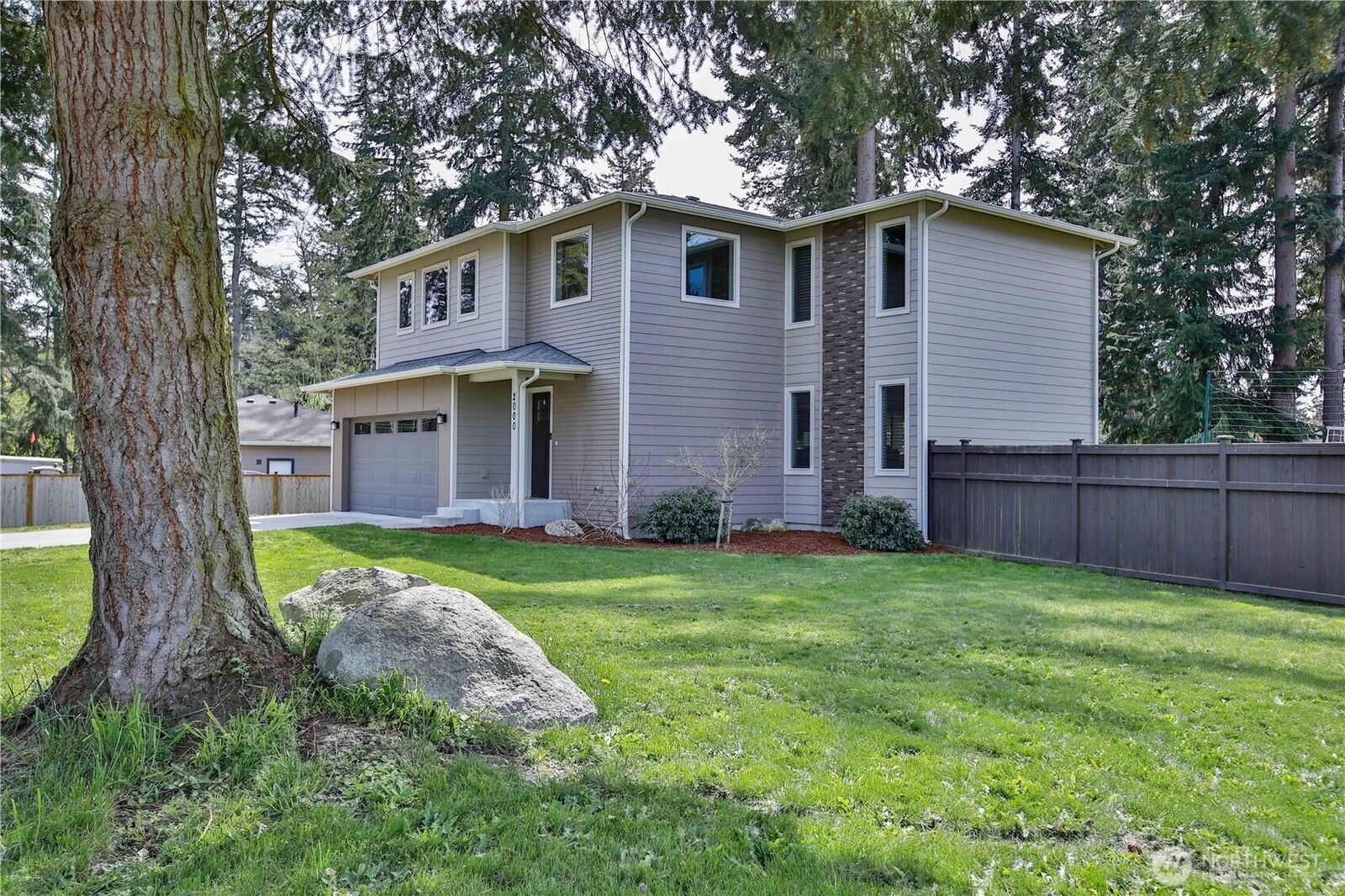 Property Photo:  2000  Virginia Avenue  WA 98239 