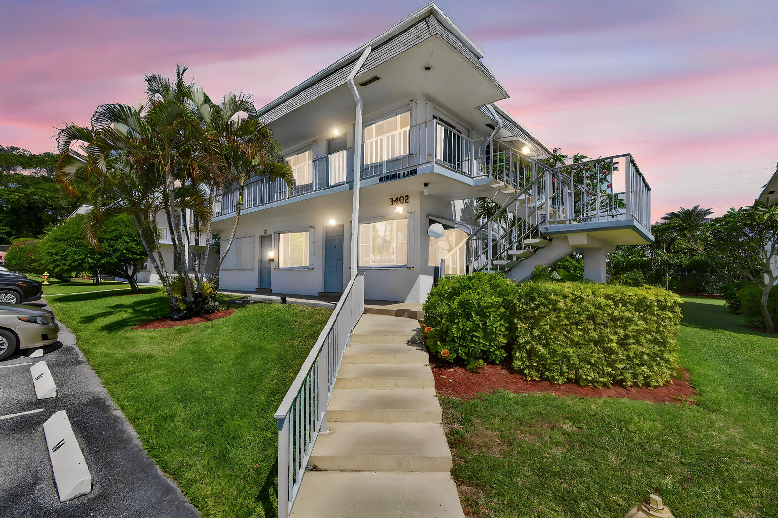 Property Photo:  3402 Cynthia Lane 201  FL 33461 