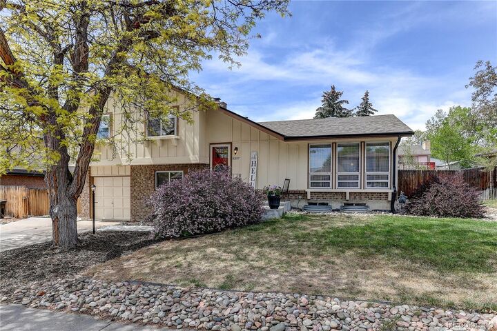 Property Photo: 8397 Yarrow Court CO 80005
