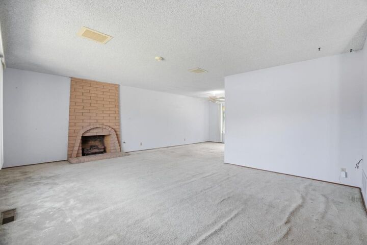 Property Photo:  1111 Piedmont Road  CA 95132 