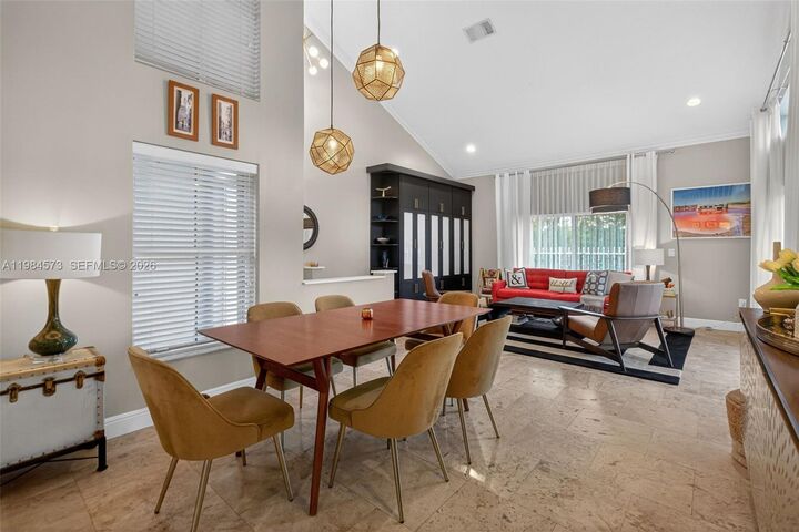 Property Photo:  1860 Sweetbay Way  FL 33019 