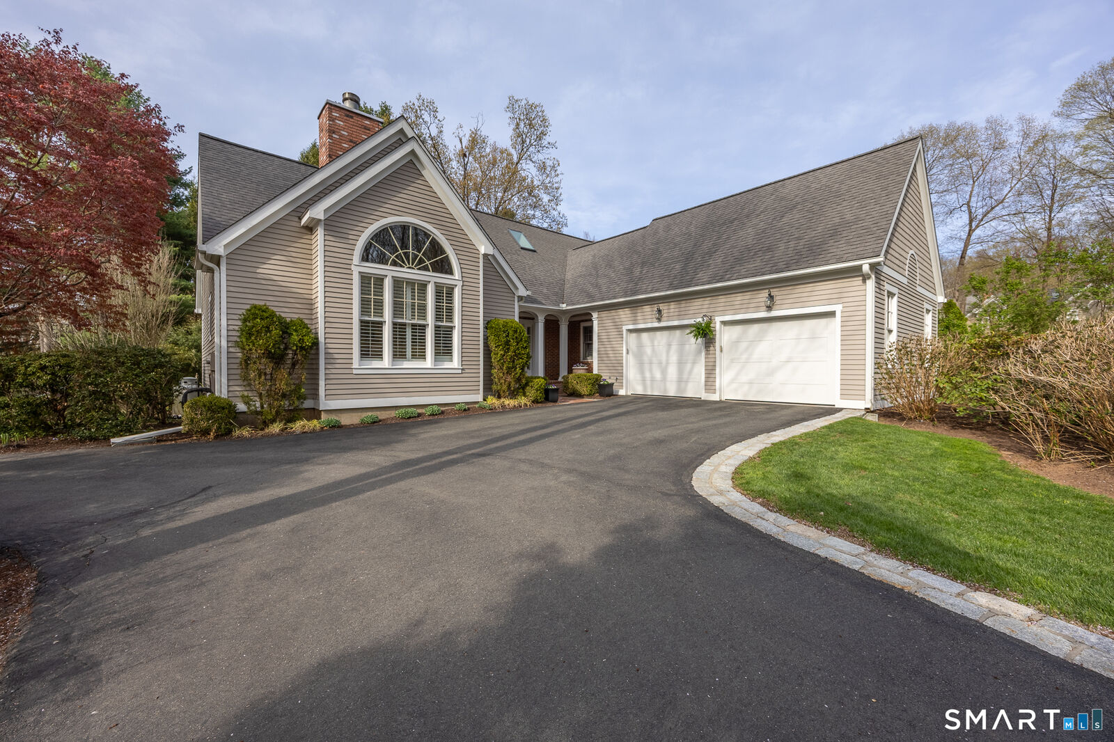 Property Photo:  456 Castle Glenn  CT 06410 