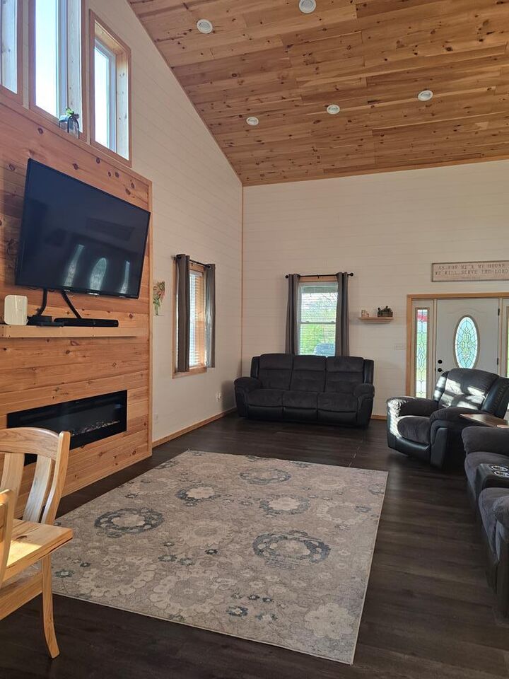 Property Photo:  322 Illinois Ave.  OH 45692 