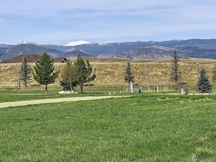 Property Photo:  7 Jade Court  WY 82834 