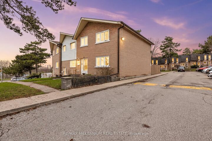10 Grandravine Drive 5 — photo 1
