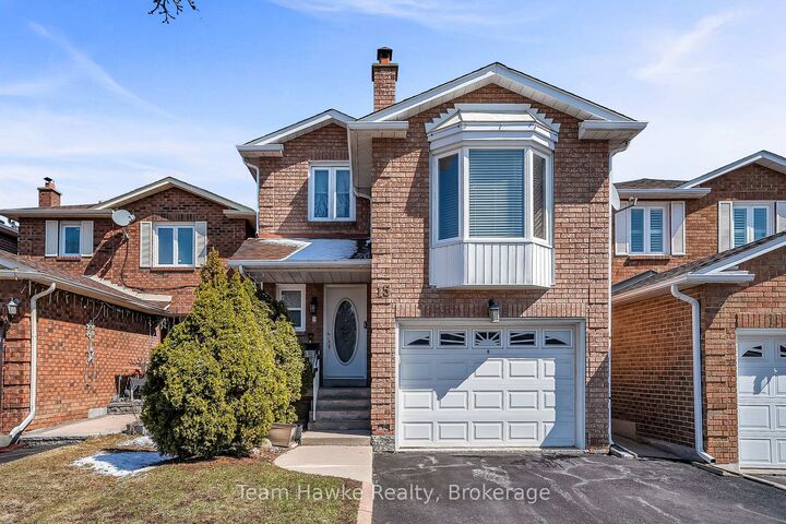 15 White Boulevard — photo 1